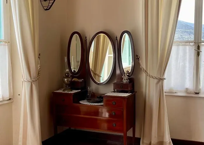 Captain's Mansion Exampela Apollonia