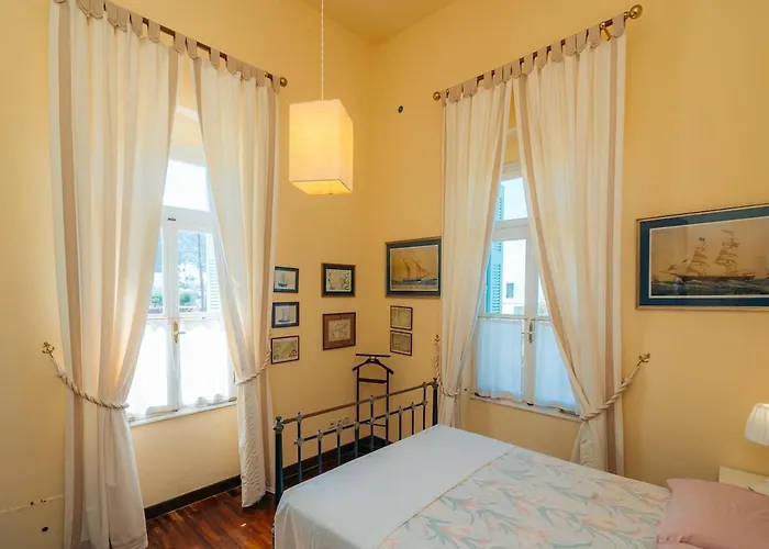 Villa Captain's Mansion Exampela *