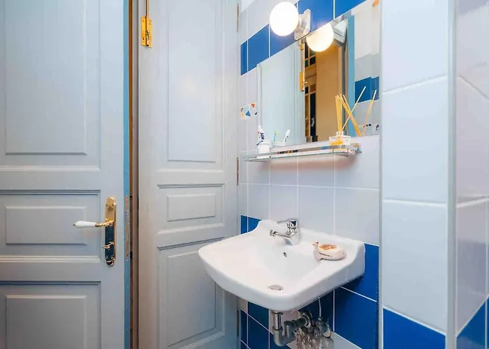 Captain's Mansion Exampela Villa *