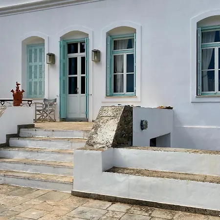 Captain's Mansion Exampela Вилла *